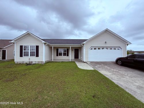 7317 Woodhall Dr, Wilmington, NC, 28411-7479 | Card Image