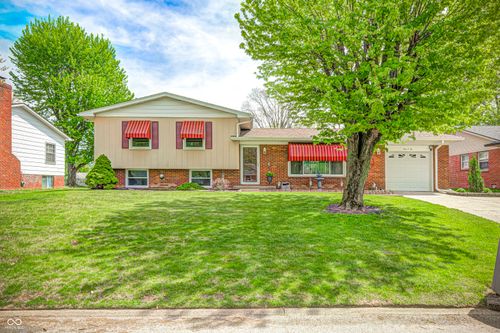 902 Old Orchard Road, Anderson, IN, 46011 | Card Image