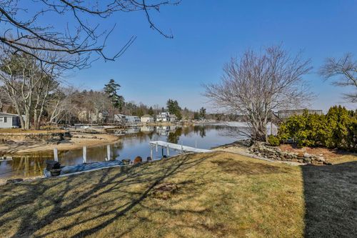 105 Conleys Grove Rd, Derry, NH, 03038-9507 | Card Image