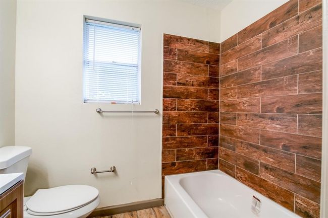 24615 Wilderness Rd, House other with 3 bedrooms, 2 bathrooms and 2 parking in Spring TX | Image 32