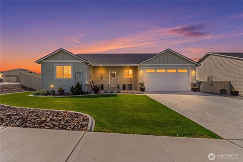 2164 Millwood Ln Se, East Wenatchee, WA, 98802-4562 | Card Image