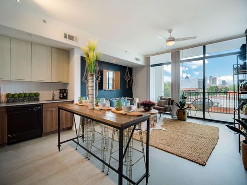 334-935 Marietta Street Nw, Atlanta, GA, 30318 | Card Image