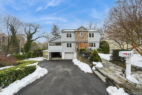 49 N Chatsworth Ave, Larchmont, NY, 10538-1952 | Card Image