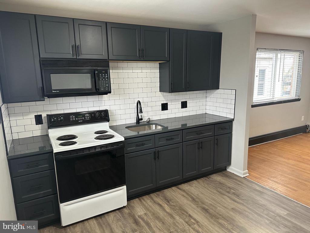 Residential Lease in PALMYRA 5