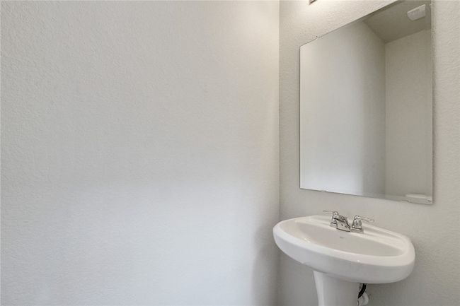 121 Nettletree Dr, House other with 3 bedrooms, 3 bathrooms and 2 parking in Buda TX | Image 12