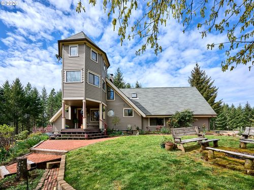 16460 Nw Meadow Lake Rd, Carlton, OR, 97111-9425 | Card Image
