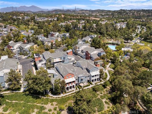 34 Platinum Cir, Ladera Ranch, CA, 92694-1349 | Card Image