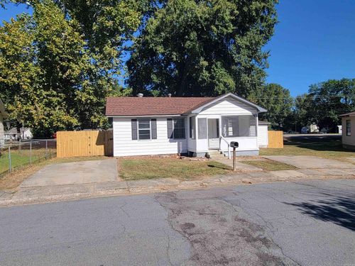 154 North Ave, Jacksonville, AR, 72076-4738 | Card Image