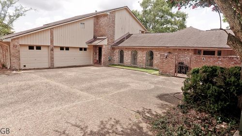 27 Charleston St N, Sugar Land, TX, 77478-3655 | Card Image