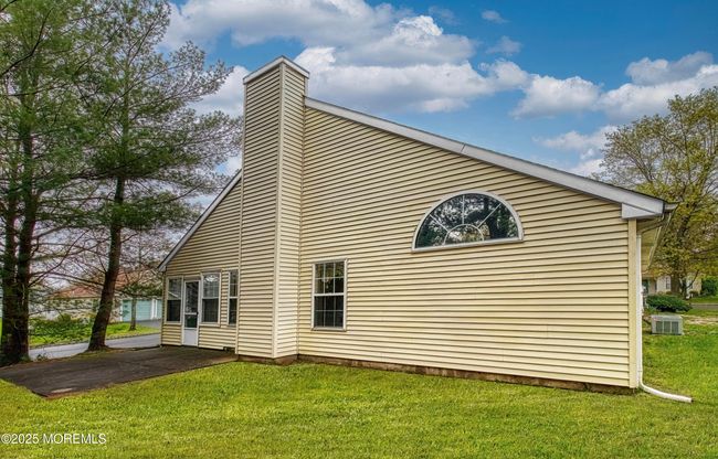 34 Meadows Ln, Home with 2 bedrooms, 2 bathrooms and null parking in Whiting NJ | Image 11