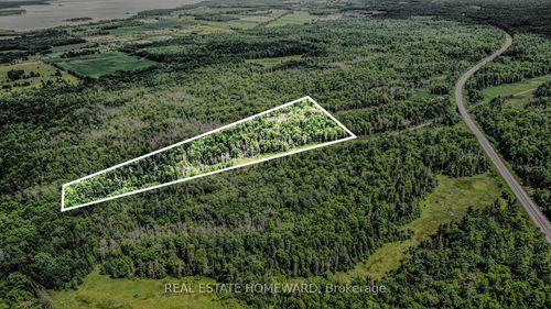 571430030 White Water Rd, Pembroke, ON, K8A6W4 | Card Image