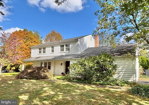 407 Anvil Dr, KENNETT SQUARE, PA, 19348-1819 | Card Image