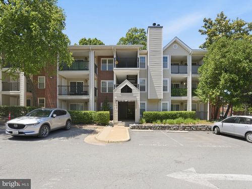 146-3303 Wyndham Cir, ALEXANDRIA, VA, 22302-4303 | Card Image