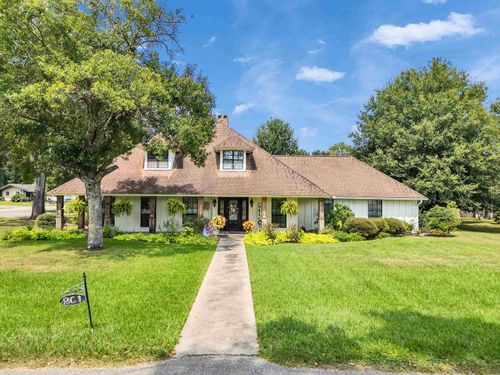 201 Bayou Dr, Beaumont, TX, 77705-8603 | Card Image