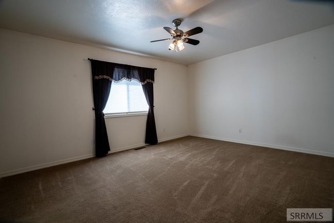 1027 E Butte Rd, House other with 3 bedrooms, 2 bathrooms and 1 parking in Menan ID | Image 14