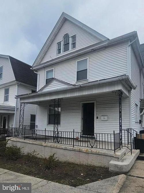 2nd-floor-524 Greenwood Ave, POTTSVILLE, PA, 17901-3730 | Card Image