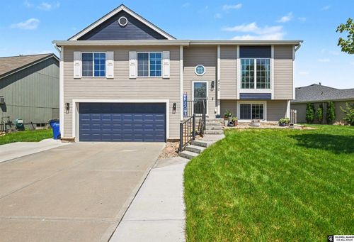 4410 Waterford Ave, Bellevue, NE, 68123-6268 | Card Image