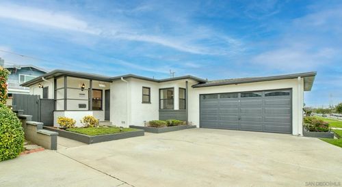 4315 W 177th St, Torrance, CA, 90504-3649 | Card Image