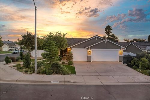 31431 Bradford St, Winchester, CA, 92596-9154 | Card Image