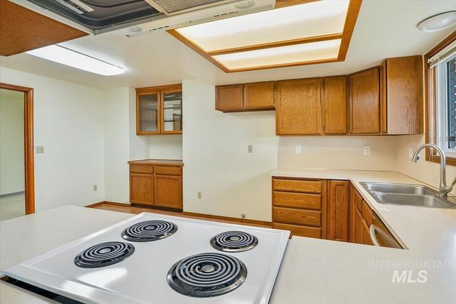 16476 Ustick Rd, House other with 3 bedrooms, 2 bathrooms and 2 parking in Caldwell ID | Image 17