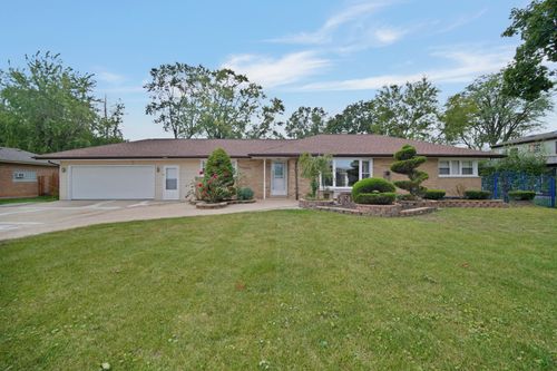 2244 205th St, Chicago Heights, IL, 60411-1930 | Card Image