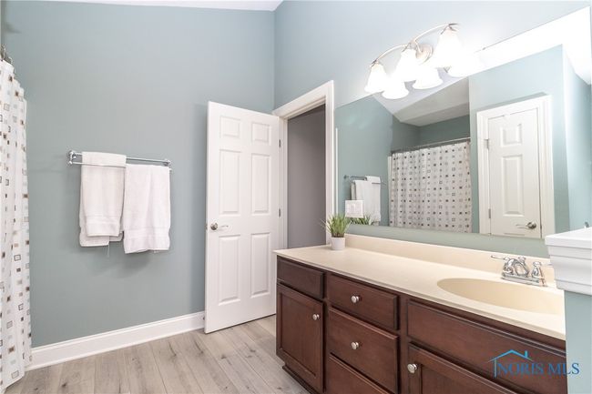 master bath | Image 24