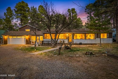 1009 Chaparral Dr, Show Low, AZ, 85901-8200 | Card Image