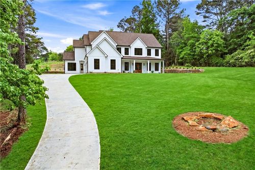 426 Stock Gap Rd, Monroe, GA, 30656-8615 | Card Image