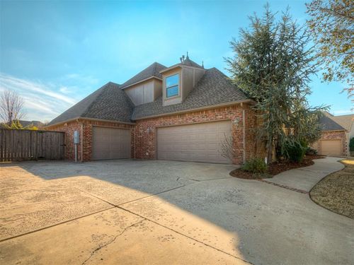 3632 Hunters Creek Rd, Edmond, OK, 73003-3568 | Card Image