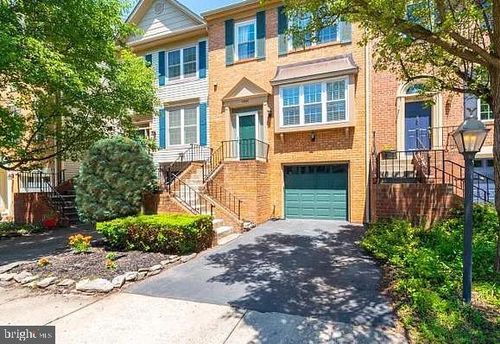 44054 Gala Cir, ASHBURN, VA, 20147-3341 | Card Image