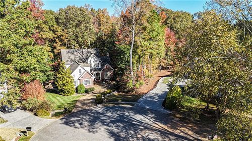 153 Shinnecock, Williamsburg, VA, 23188-9127 | Card Image