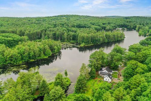 3 Cranberry Meadow Shore Rd, Charlton, MA, 01507-3004 | Card Image