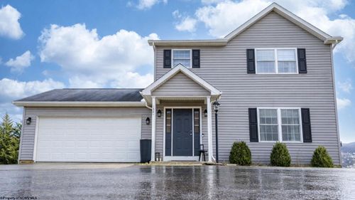 134 Summits Rdg, Morgantown, WV, 26508-8406 | Card Image