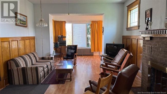 672 Rue Principale, House other with 6 bedrooms, 4 bathrooms and null parking in Saint Léonard NB | Image 5