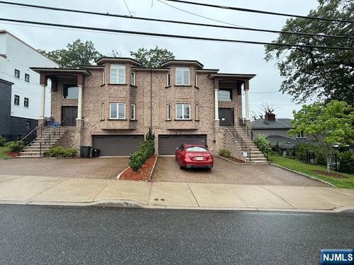 2193 Jones Rd, Fort Lee, NJ, 07024-3202 | Card Image