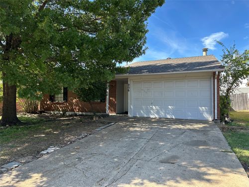 906 Hawthorne Dr, Allen, TX, 75002-4019 | Card Image