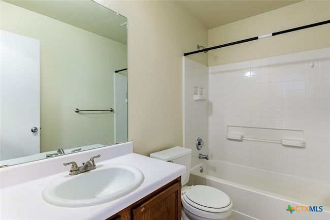 157 Brickyard Ln, House other with 4 bedrooms, 3 bathrooms and null parking in Jarrell TX | Image 36