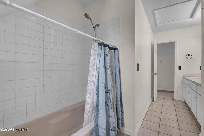 1372 E Boiling Spring Rd, House other with 3 bedrooms, 2 bathrooms and null parking in Southport NC | Image 22