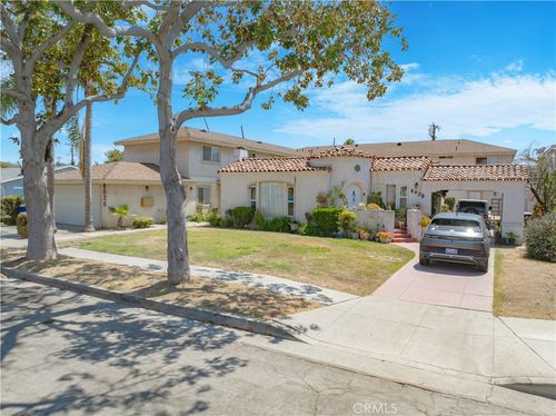 8020 Mckinley Ave, South Gate, CA, 90280-7908 | Card Image