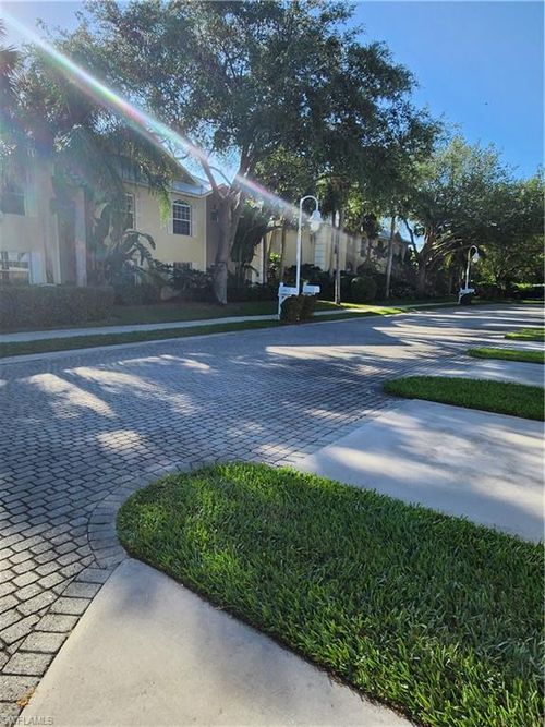 apt-104-1240 Shady Rest Ln, NAPLES, FL, 34103-3375 | Card Image