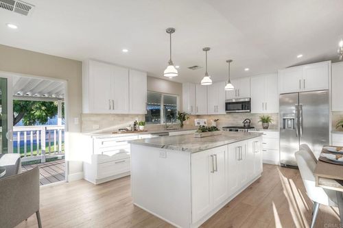 3445 Don Ortega Dr, Carlsbad, CA, 92010-3938 | Card Image