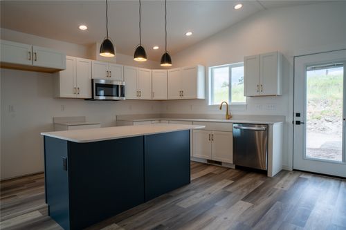 2227 Black Bird Ln, Kalispell, MT, 59901-1482 | Card Image