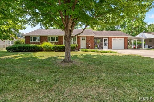 2036 Pontoon Rd, Granite City, IL, 62040-2341 | Card Image