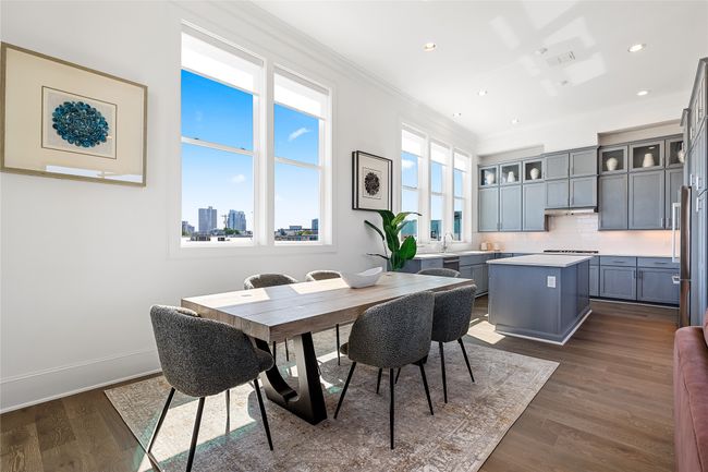 201 Carroll St, Townhouse with 3 bedrooms, 4 bathrooms and null parking in Fort Worth TX | Image 15