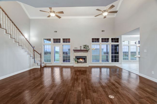 Large family gatherings are a breeze! | Image 16