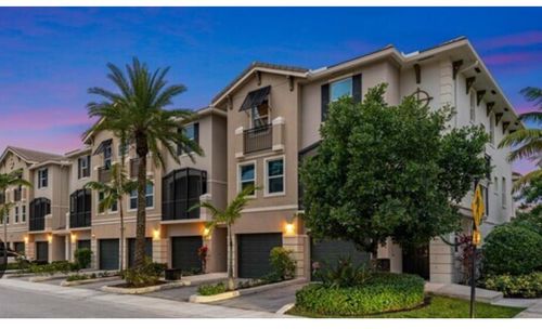 5122 Ashley River Rd, West Palm Beach, FL, 33417-8346 | Card Image