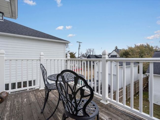 Primary Bedroom Balcony | Image 16