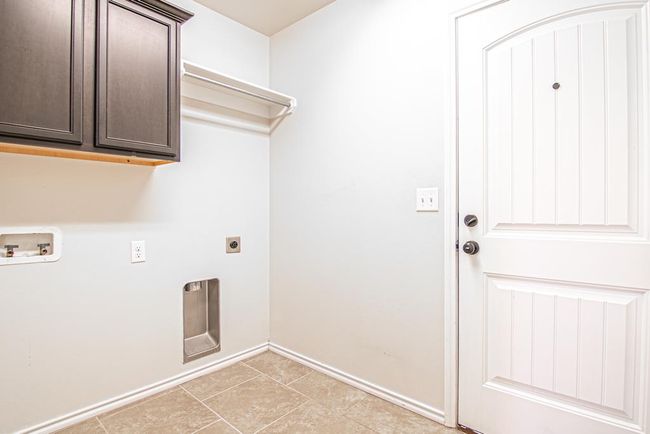 6711 Boot Dr, House other with 3 bedrooms, 2 bathrooms and 2 parking in Midland TX | Image 20