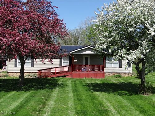 22742 Us Route 30, Minerva, OH, 44657-9458 | Card Image