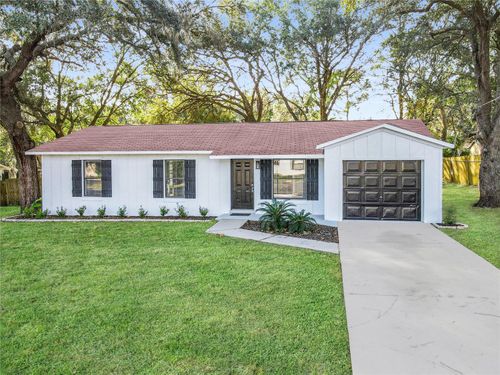 11520 Se 129th Pl, Ocklawaha, FL, 32179-5065 | Card Image